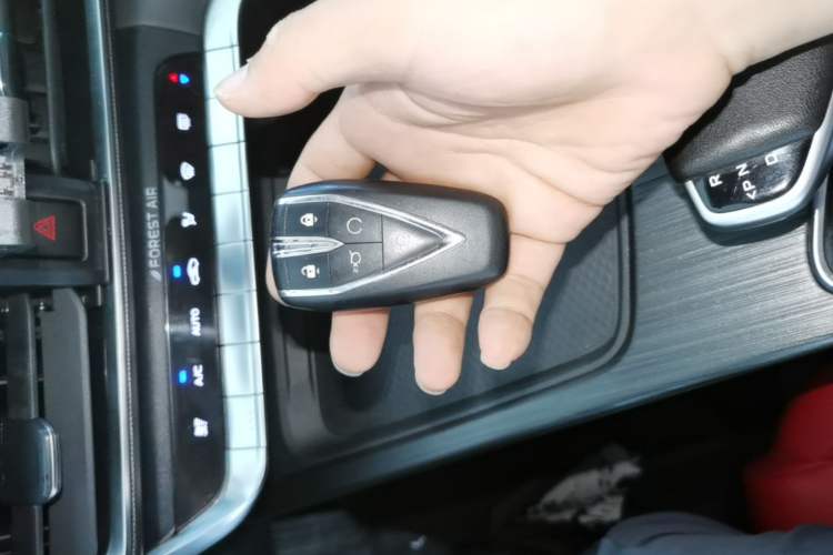 Used CHANGAN UNI-T 2020 1.5T Flagship Version Interior 1