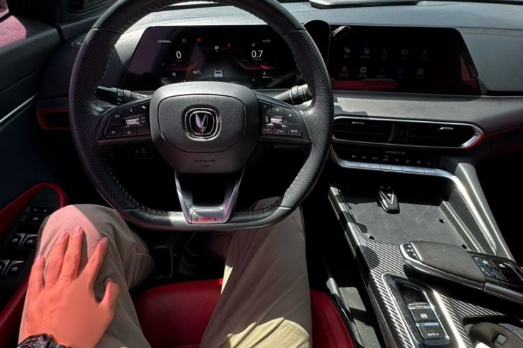 Used CHANGAN UNI-T 2020 1.5T Prestige Version Interior 1