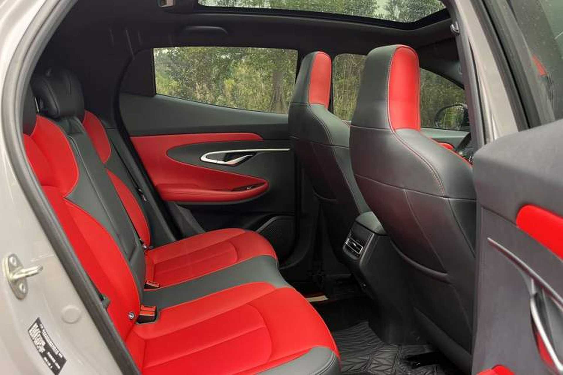 Used CHANGAN UNI-T 2020 1.5T Prestige Version Interior 2