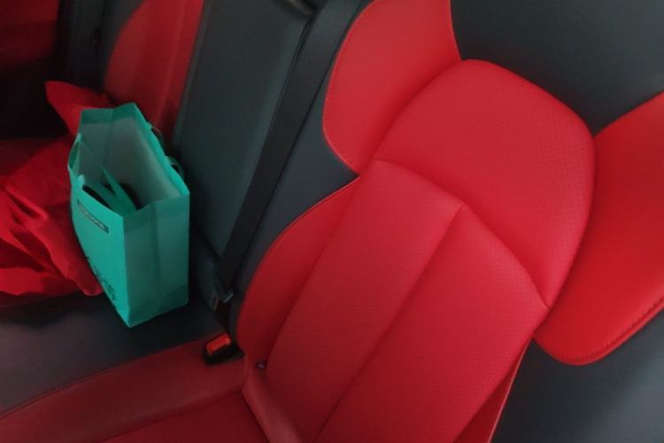 Used CHANGAN UNI-T 2020 1.5T Prestige Version Interior 4