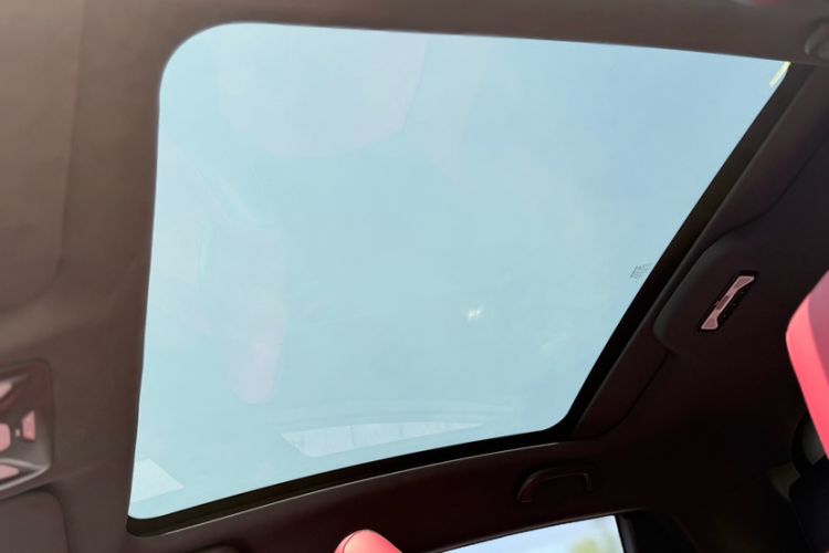 Used CHANGAN UNI-T 2020 1.5T Flagship Version Interior 5
