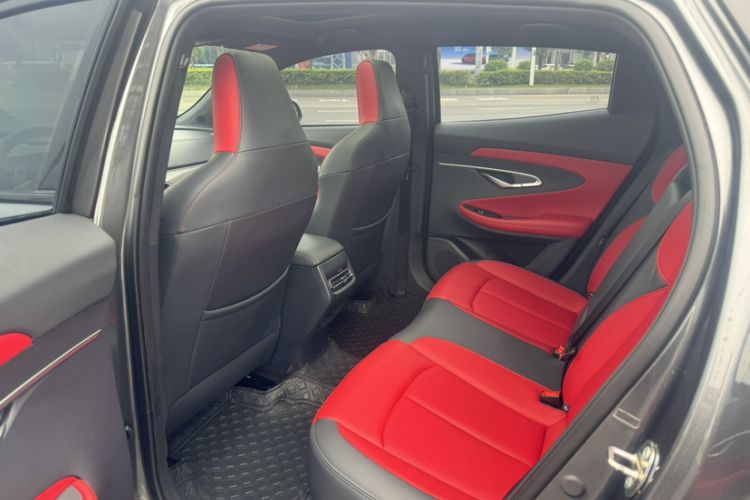 Used CHANGAN UNI-T 2020 1.5T Prestige Version Interior 6