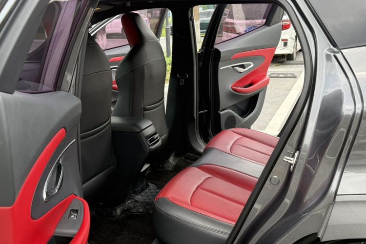 Used CHANGAN UNI-T 2020 1.5T Prestige Version Interior 7