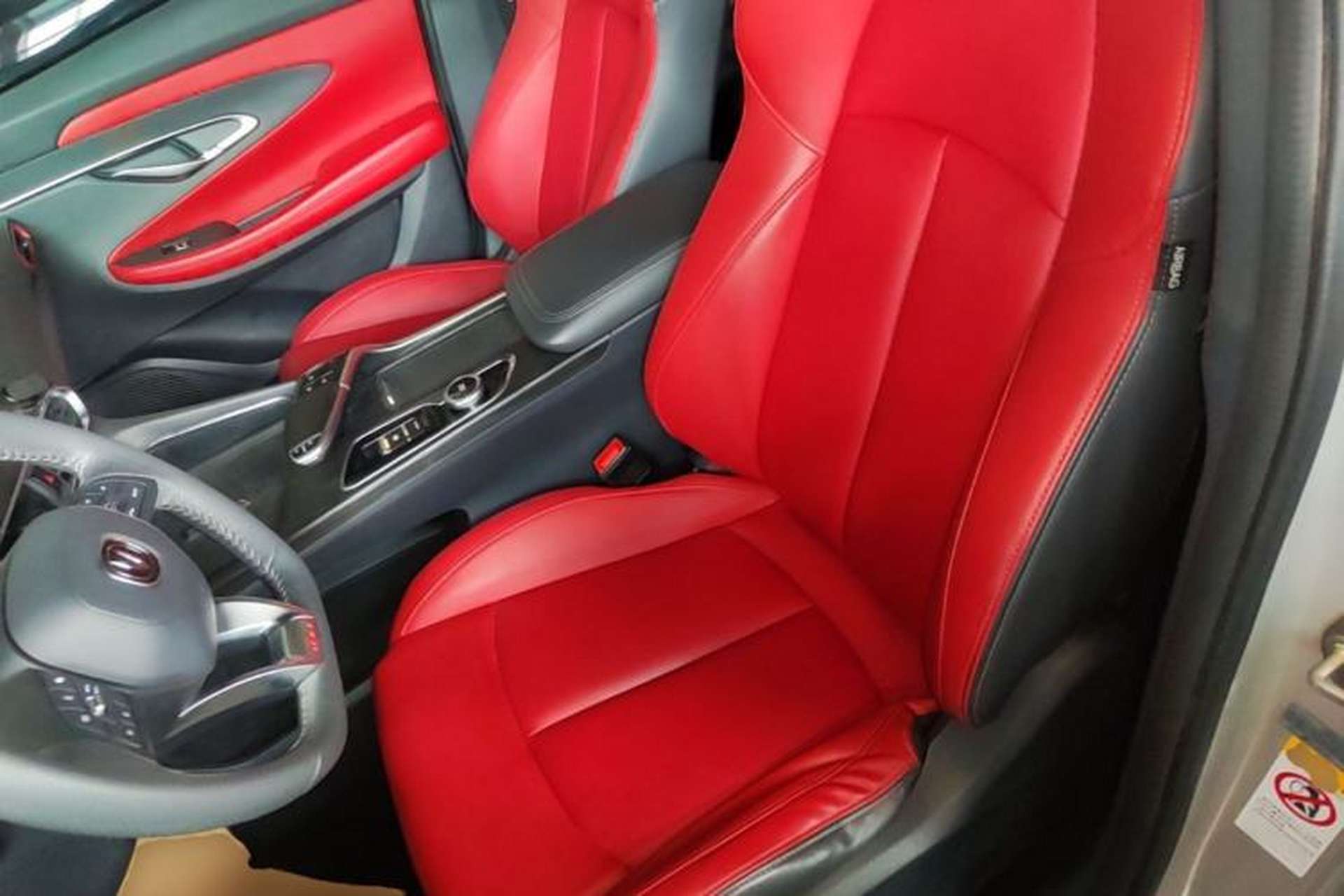 Used CHANGAN UNI-T 2020 1.5T Prestige Version Left Front Seat