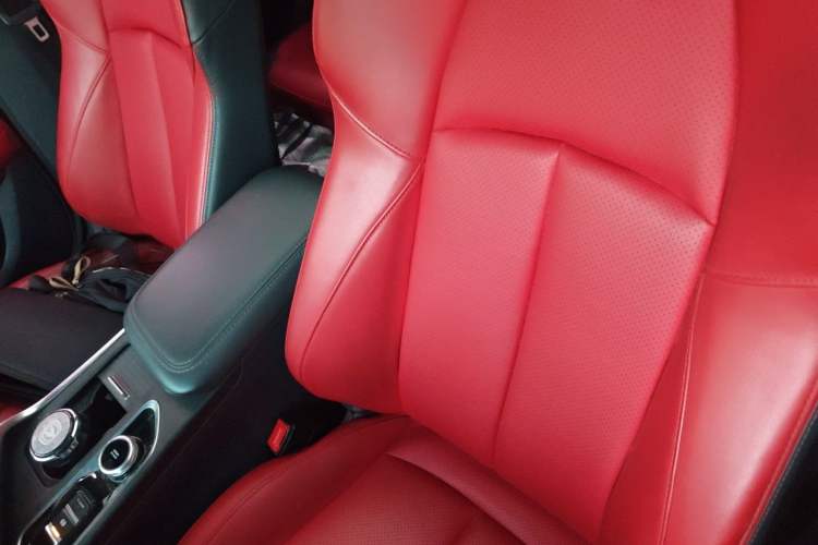 Used CHANGAN UNI-T 2020 1.5T Prestige Version Left Front Seat