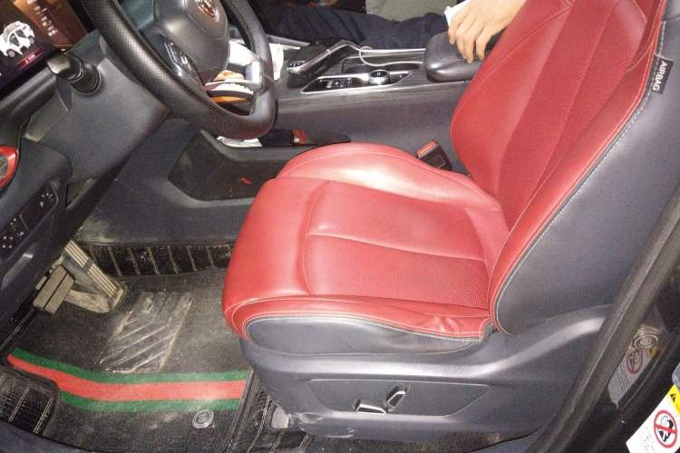 Used CHANGAN UNI-T 2020 1.5T Prestige Version Left Front Seat