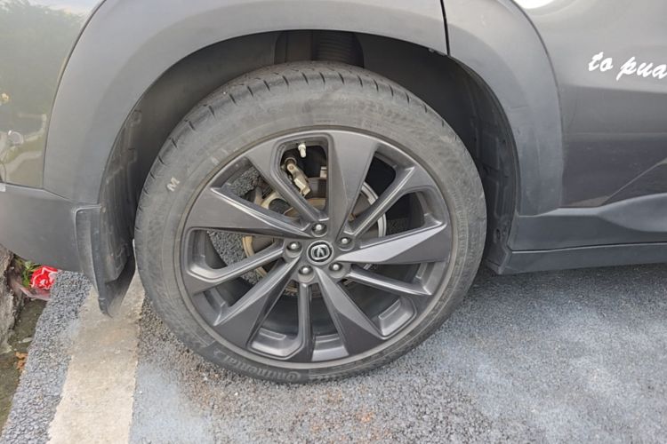 Used CHANGAN UNI-T 2020 1.5T Flagship Version Left Front Wheel Hub