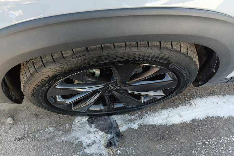 Used CHANGAN UNI-T 2020 1.5T Flagship Version Left Front Wheel Hub