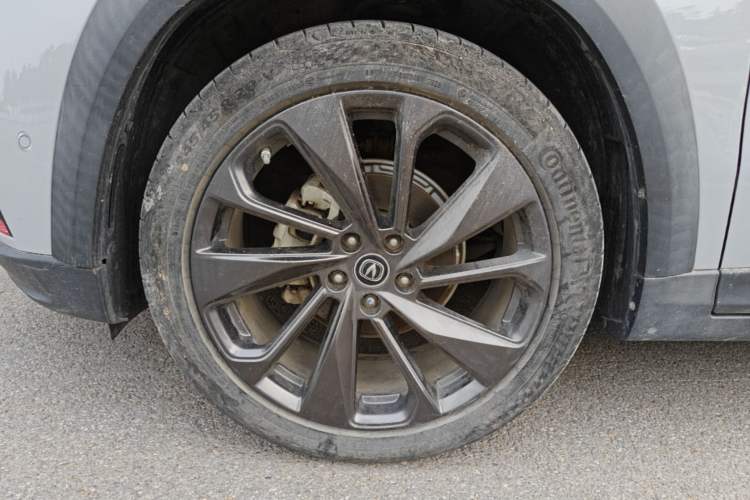 Used CHANGAN UNI-T 2020 1.5T Flagship Version Left Front Wheel Hub
