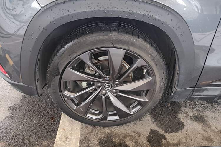 Used CHANGAN UNI-T 2020 1.5T Prestige Version Left Front Wheel Hub