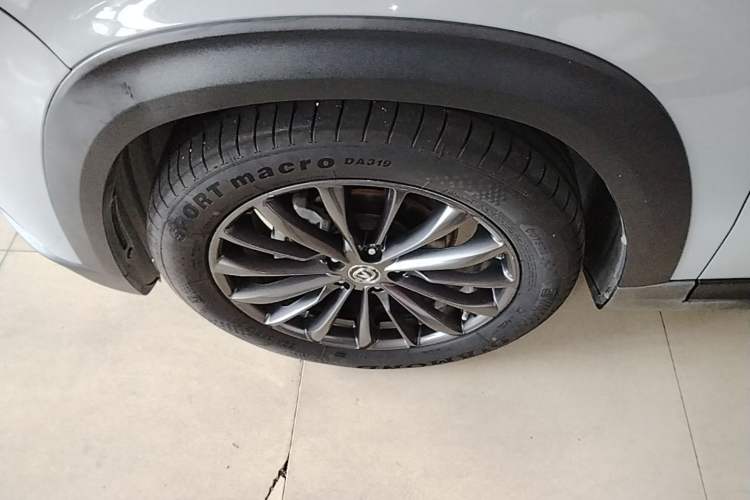 Used CHANGAN UNI-T 2020 1.5T Luxury Model Left Front Wheel Hub