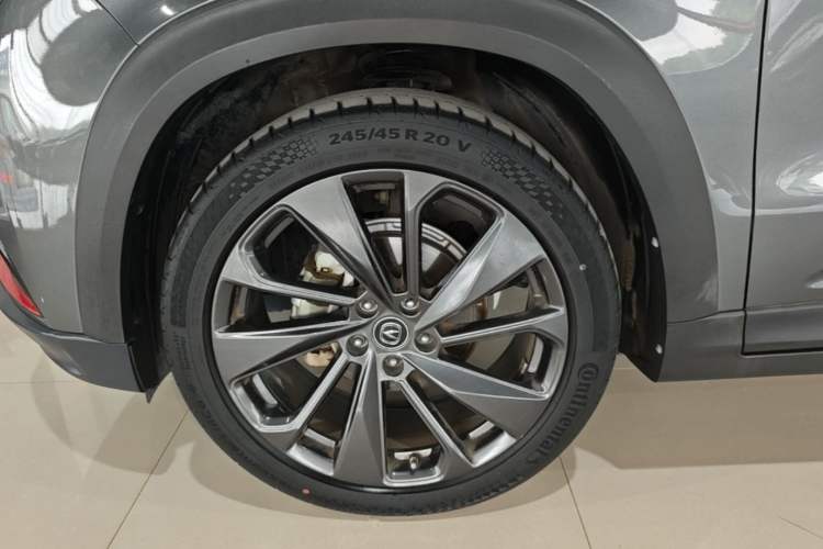 Used CHANGAN UNI-T 2020 1.5T Prestige Version Left Front Wheel Hub