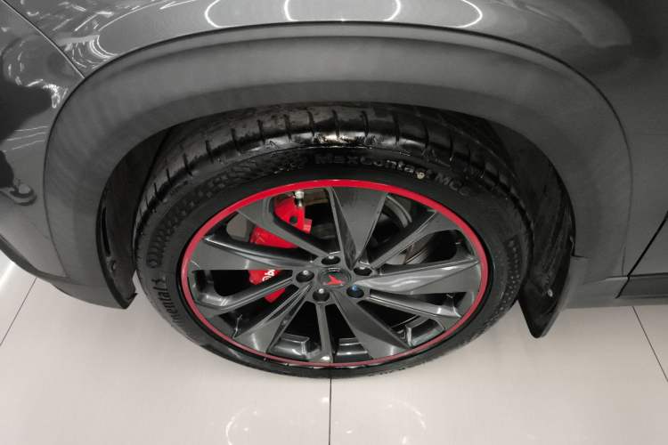 Used CHANGAN UNI-T 2020 1.5T Prestige Version Left Front Wheel Hub
