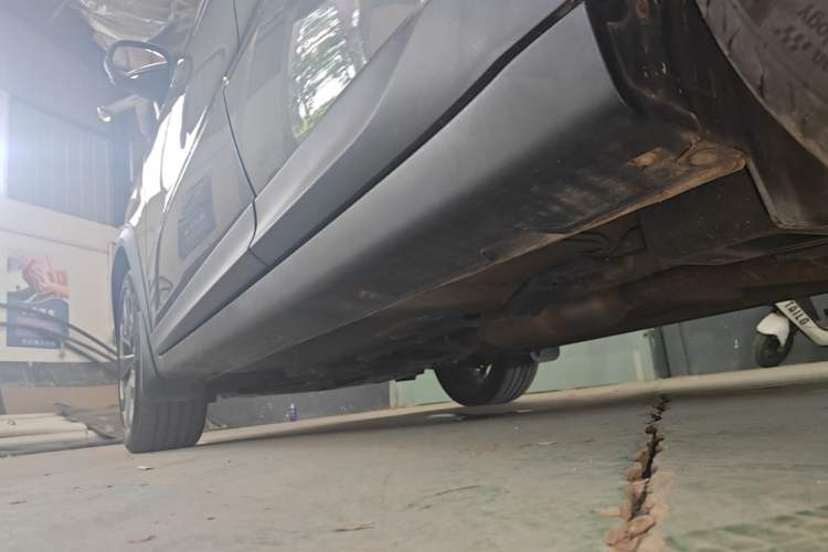 Used CHANGAN UNI-T 2020 1.5T Prestige Version Left Side Sill