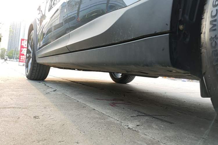 Used CHANGAN UNI-T 2020 1.5T Flagship Version Left Side Sill