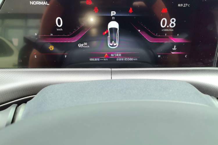 Used CHANGAN UNI-T 2020 1.5T Prestige Version Odometer Close Up