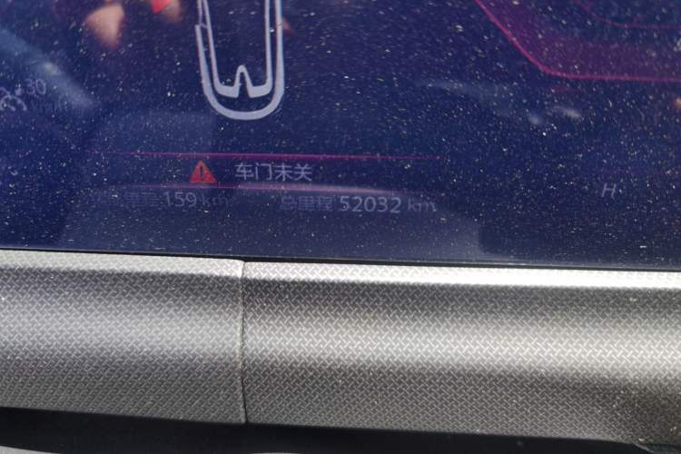 Used CHANGAN UNI-T 2020 1.5T Prestige Version Odometer Close Up