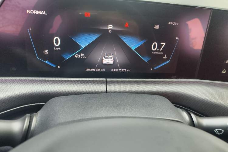 Used CHANGAN UNI-T 2020 1.5T Flagship Version Odometer Close Up