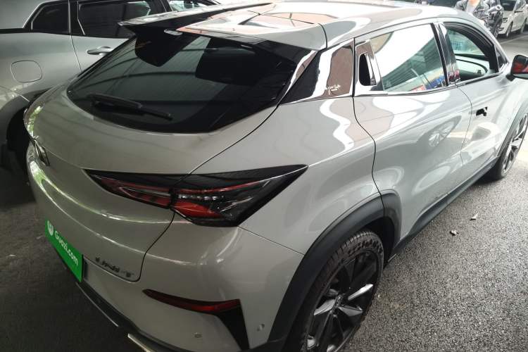 Used CHANGAN UNI-T 2020 1.5T Flagship Version Rear Right 45 Deg