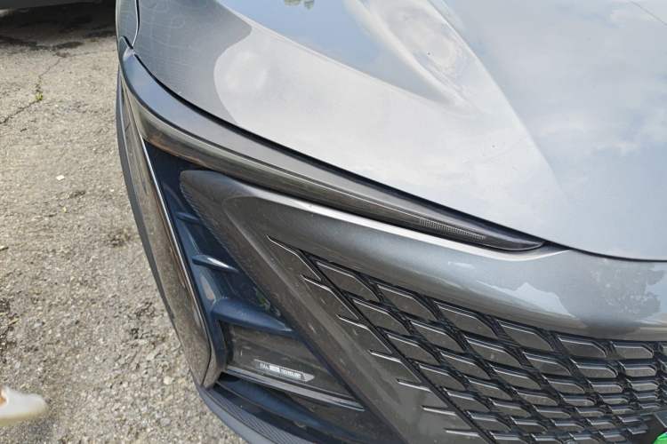 Used CHANGAN UNI-T 2020 1.5T Flagship Version Right Front Headlight