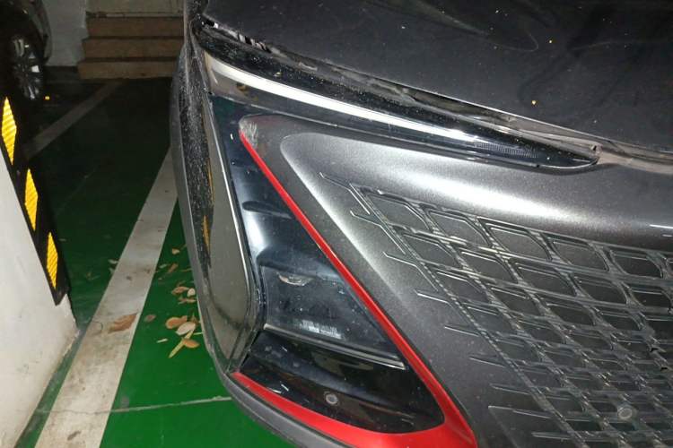 Used CHANGAN UNI-T 2020 1.5T Flagship Version Right Front Headlight