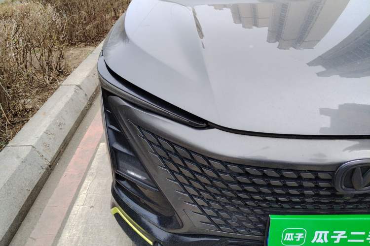 Used CHANGAN UNI-T 2020 1.5T Flagship Version Right Front Headlight