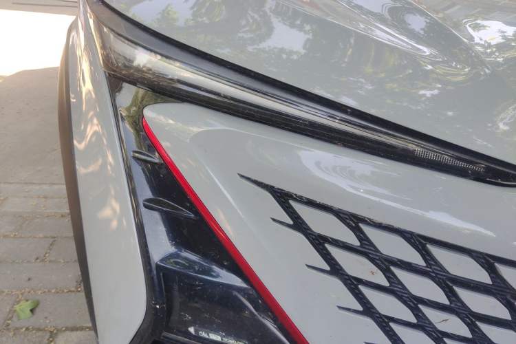 Used CHANGAN UNI-T 2020 1.5T Prestige Version Right Front Headlight