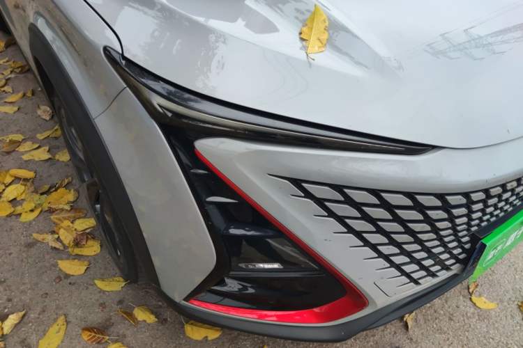 Used CHANGAN UNI-T 2020 1.5T Prestige Version Right Front Headlight