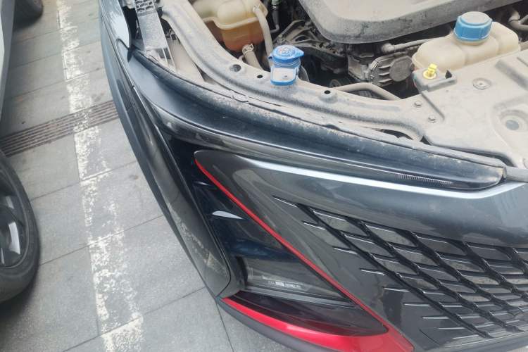 Used CHANGAN UNI-T 2020 1.5T Prestige Version Right Front Headlight