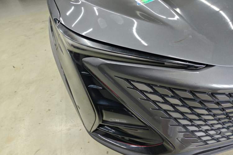 Used CHANGAN UNI-T 2020 1.5T Flagship Version Right Front Headlight