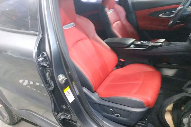 Used CHANGAN UNI-T 2020 1.5T Flagship Version Right Front Seat