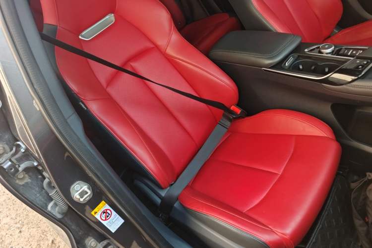Used CHANGAN UNI-T 2020 1.5T Prestige Version Right Front Seat