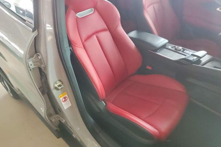 Used CHANGAN UNI-T 2020 1.5T Prestige Version Right Front Seat