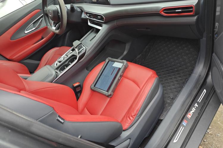 Used CHANGAN UNI-T 2020 1.5T Prestige Version Right Front Seat