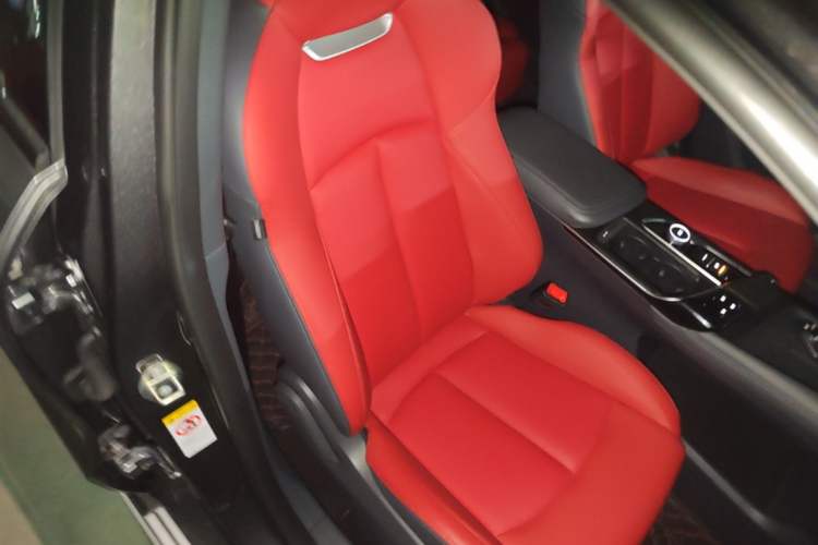 Used CHANGAN UNI-T 2020 1.5T Prestige Version Right Front Seat