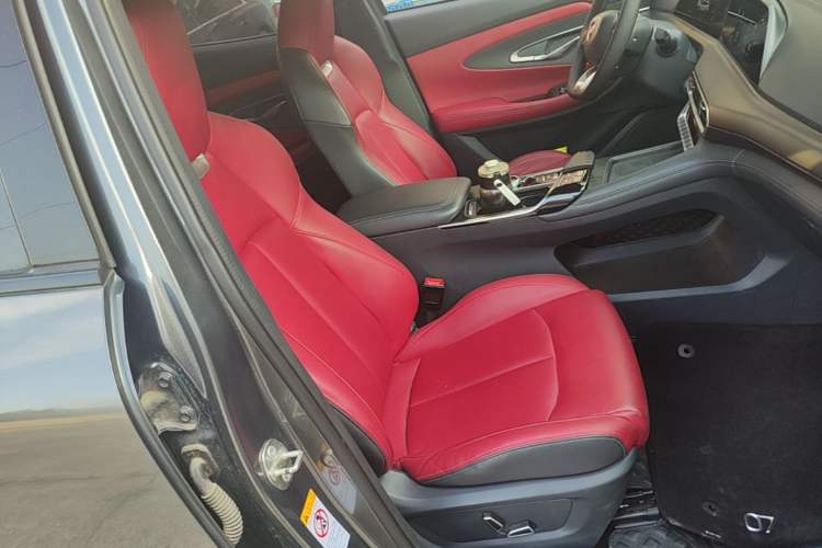 Used CHANGAN UNI-T 2020 1.5T Flagship Version Right Front Seat