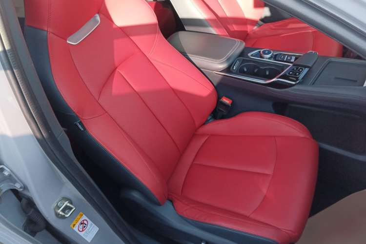 Used CHANGAN UNI-T 2020 1.5T Flagship Version Right Front Seat
