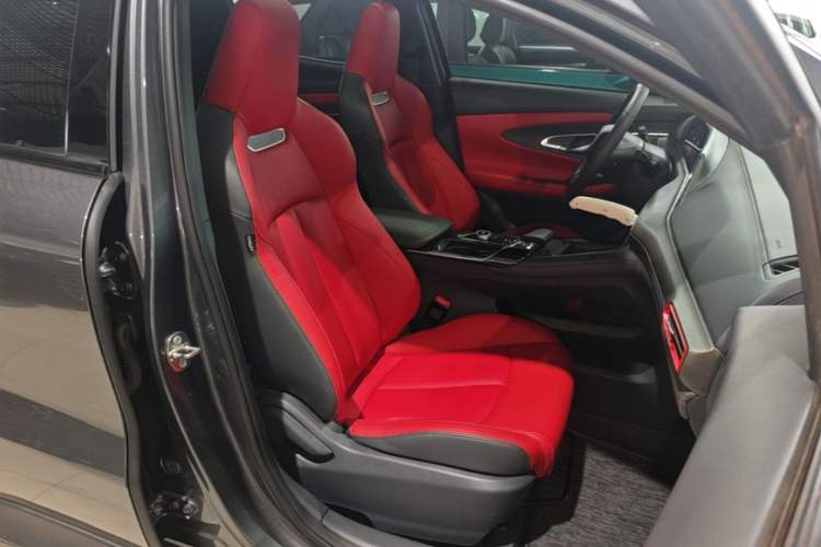 Used CHANGAN UNI-T 2020 1.5T Prestige Version Right Front Seat