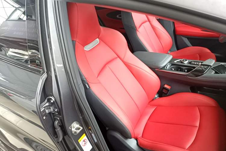 Used CHANGAN UNI-T 2020 1.5T Flagship Version Right Front Seat