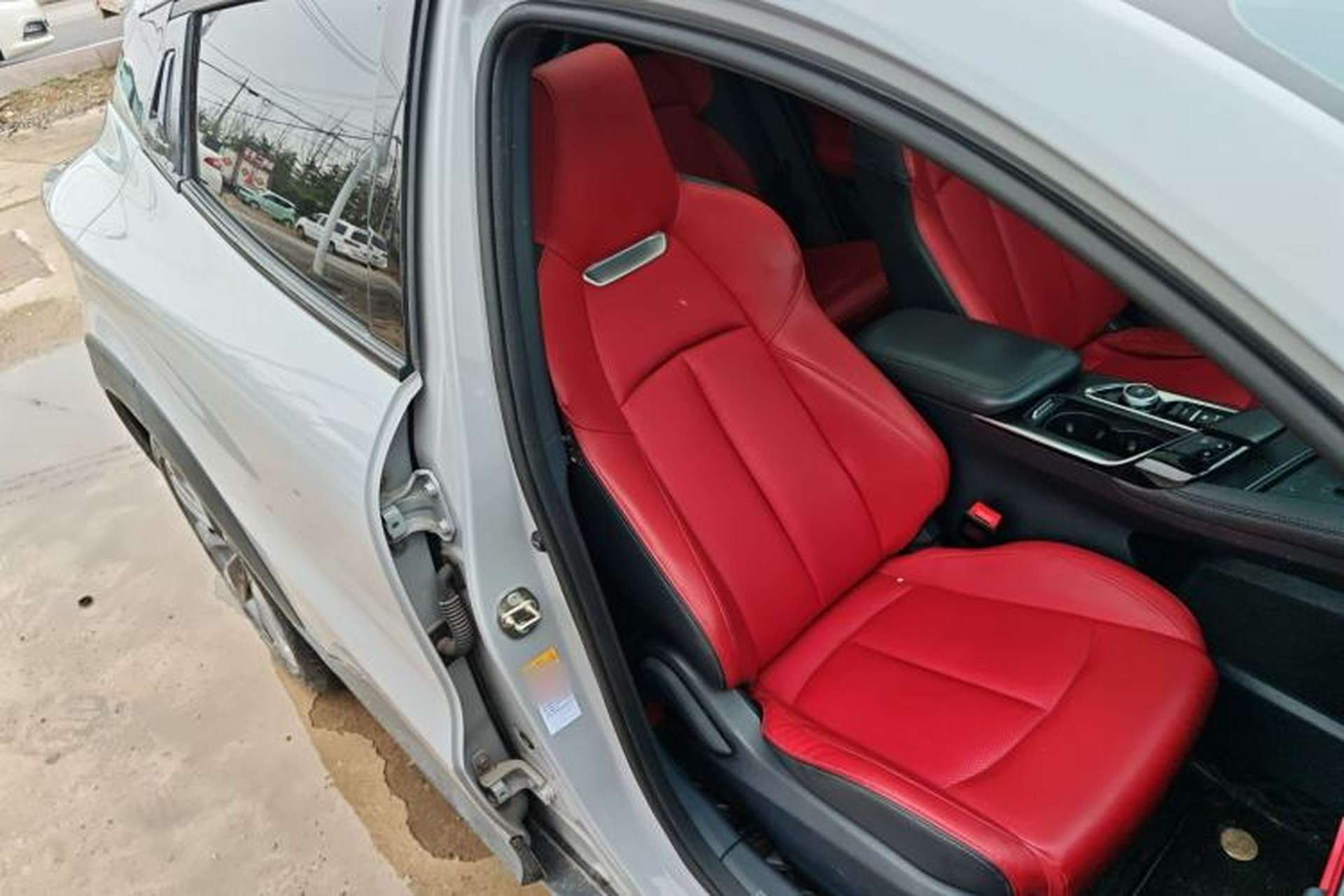 Used CHANGAN UNI-T 2020 1.5T Prestige Version Right Front Seat