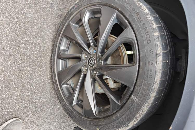 Used CHANGAN UNI-T 2020 1.5T Flagship Version Right Front Wheel Hub