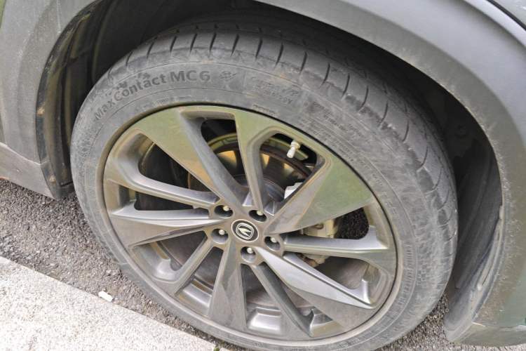Used CHANGAN UNI-T 2020 1.5T Flagship Version Right Front Wheel Hub