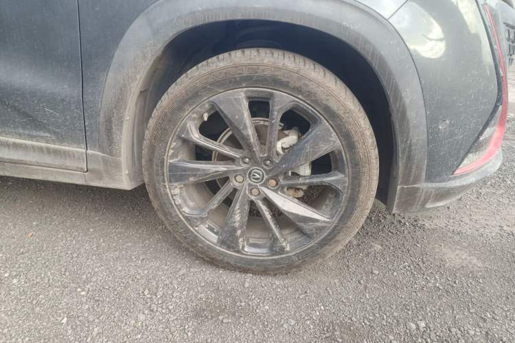 Used CHANGAN UNI-T 2020 1.5T Flagship Version Right Front Wheel Hub