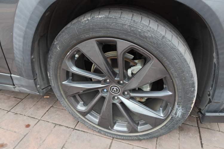 Used CHANGAN UNI-T 2020 1.5T Prestige Version Right Front Wheel Hub
