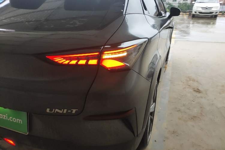 Used CHANGAN UNI-T 2020 1.5T Prestige Version Right Rear Taillight