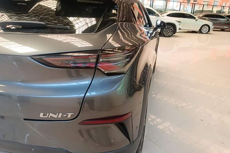 Used CHANGAN UNI-T 2020 1.5T Flagship Version Right Rear Taillight