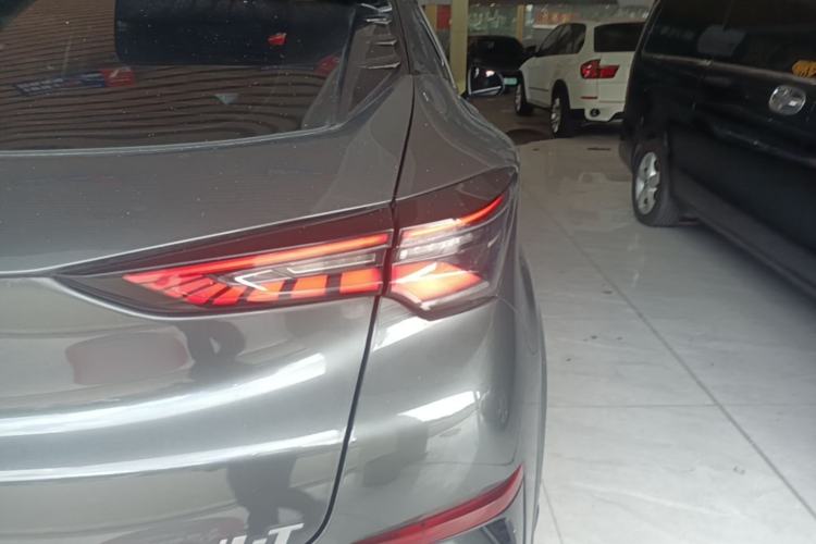Used CHANGAN UNI-T 2020 1.5T Prestige Version Right Rear Taillight