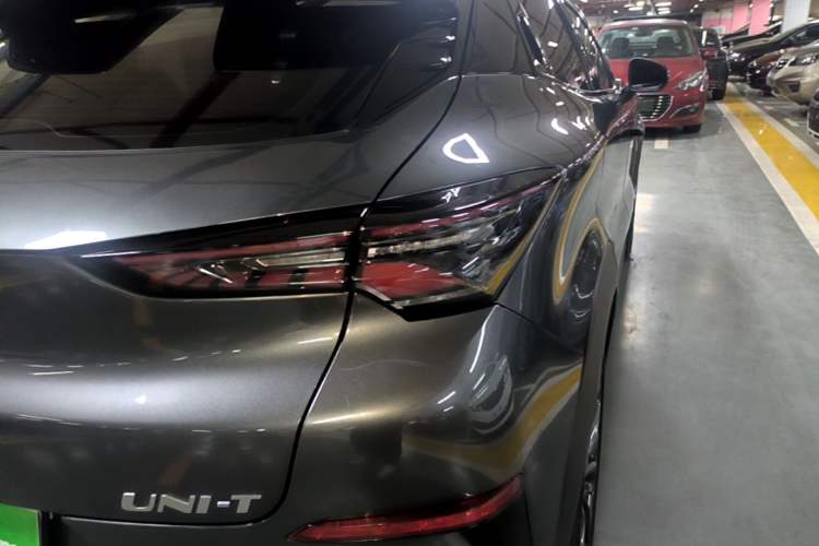 Used CHANGAN UNI-T 2020 1.5T Prestige Version Right Rear Taillight