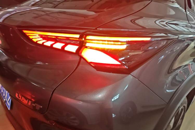 Used CHANGAN UNI-T 2020 1.5T Prestige Version Right Rear Taillight