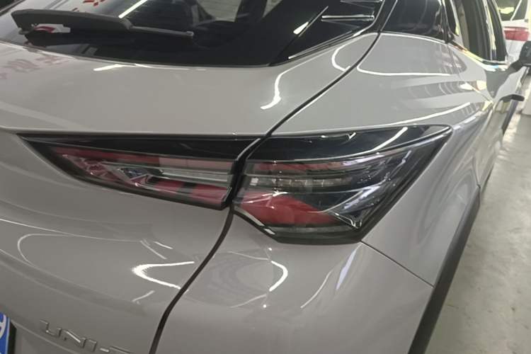 Used CHANGAN UNI-T 2020 1.5T Flagship Version Right Rear Taillight